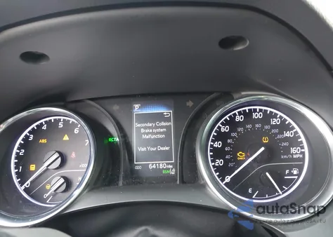 2020 Toyota Camry Le z USA, uszkodzony, nr VIN 4T1L11AK0LU975705